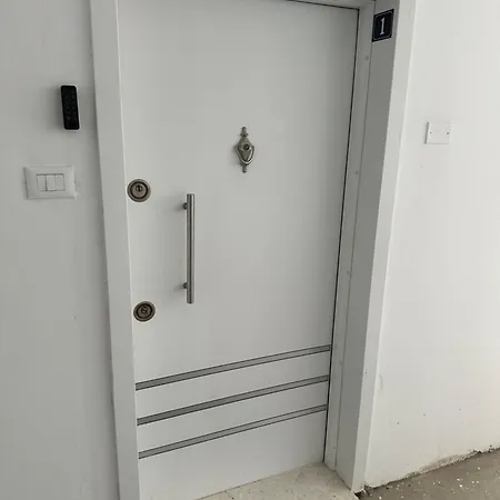 アパート Palm View Luxury ゴーレム